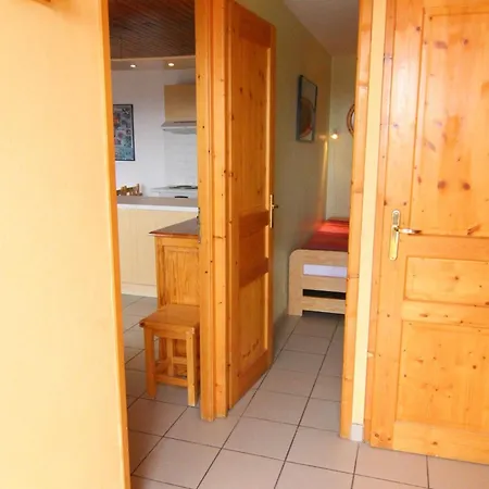2 Pieces Avec Balcon Expose Sud, Proche Telesiege Et Commerces, Vieil Alpe - Fr-1-405-216 Huez