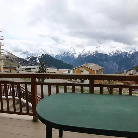Appartement 2 Pieces Avec Balcon Expose Sud, Proche Telesiege Et Commerces, Vieil Alpe - Fr-1-405-216 Huez
