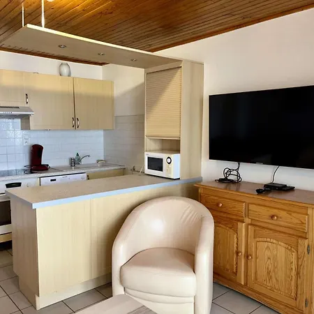 Appartement 2 Pieces Avec Balcon Expose Sud, Proche Telesiege Et Commerces, Vieil Alpe - Fr-1-405-216 Huez
